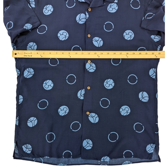 Disney Mickey Mouse Button Up Shirt Men's Medium Casual Short Sleeve Uniqlo - Picture 12 of 12